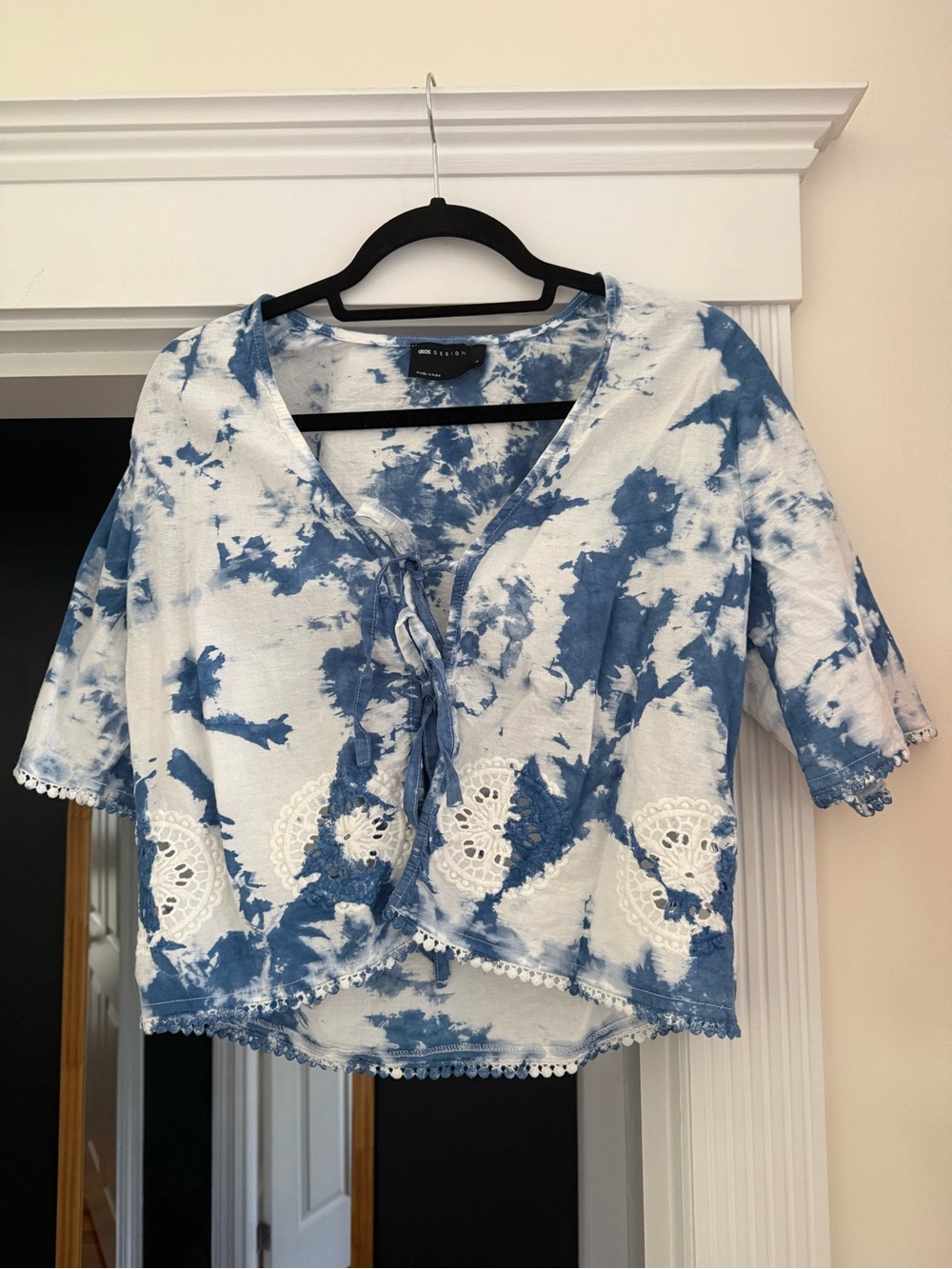 Blue Tie Dye Wrap Top White Eyelet Lace Size S One of a Kind